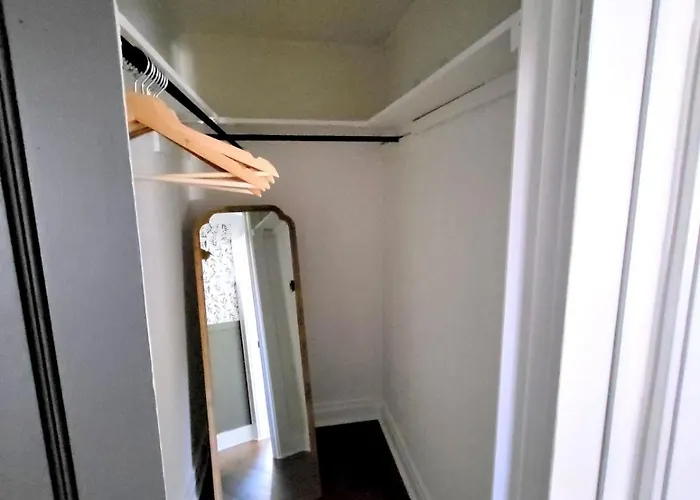 Apartment Laundry Room, Near Hwy, Parking Next To Entrance *